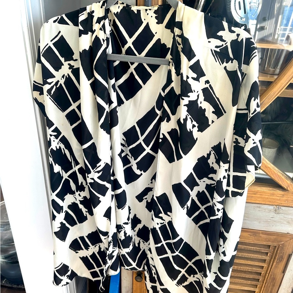 Silky blouse/vest